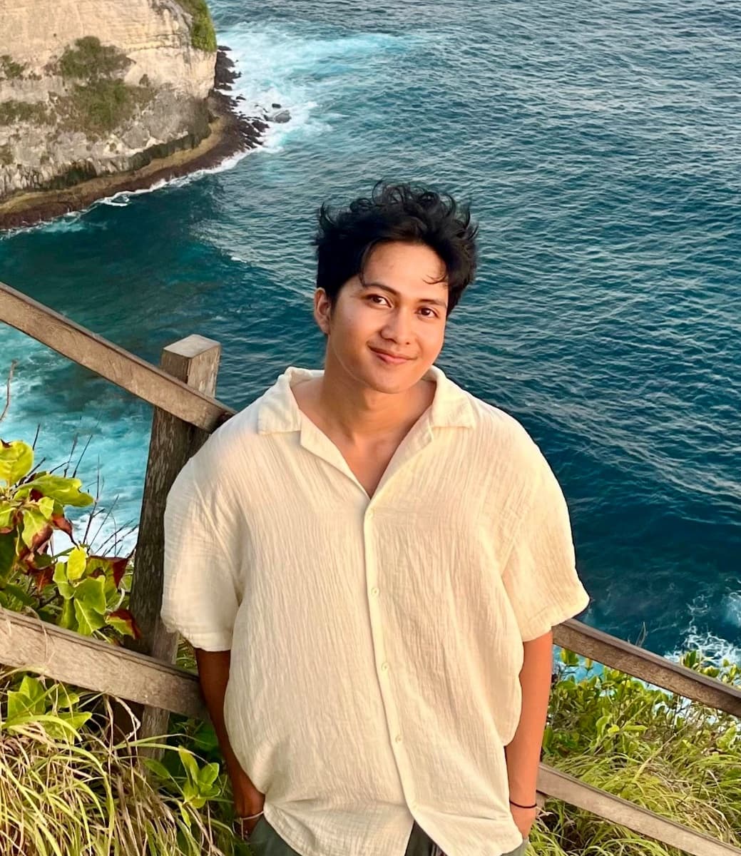 Muhammad, house cleaner in Saint Lucia
