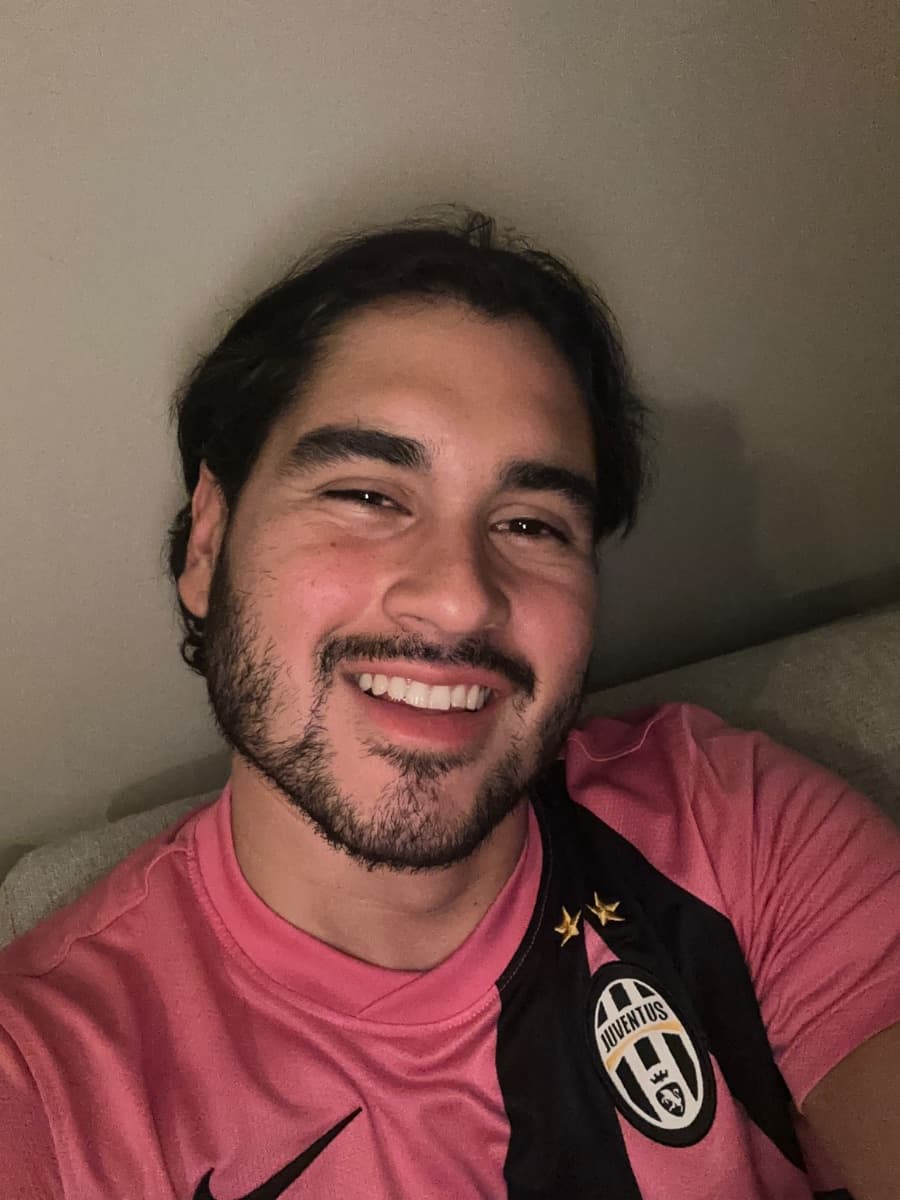 Juan Camilo, cleaner in Spring Hill