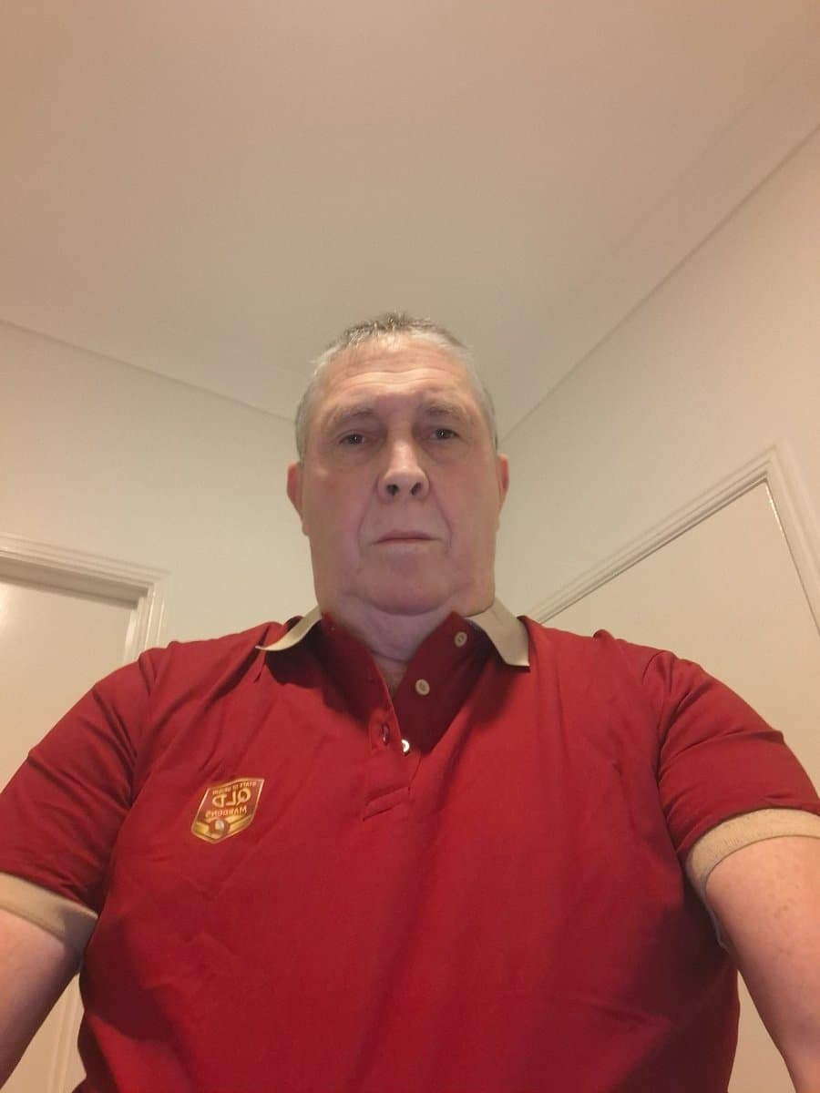 Mark, cleaner in Pimpama