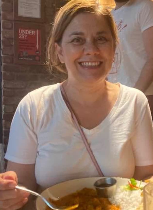Lynda, house cleaner in Cremorne Point