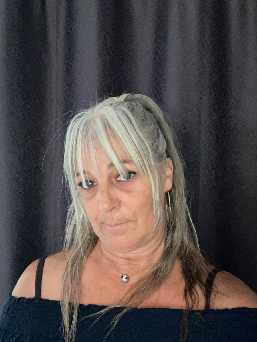 Michelle, cleaner in Murray Bridge