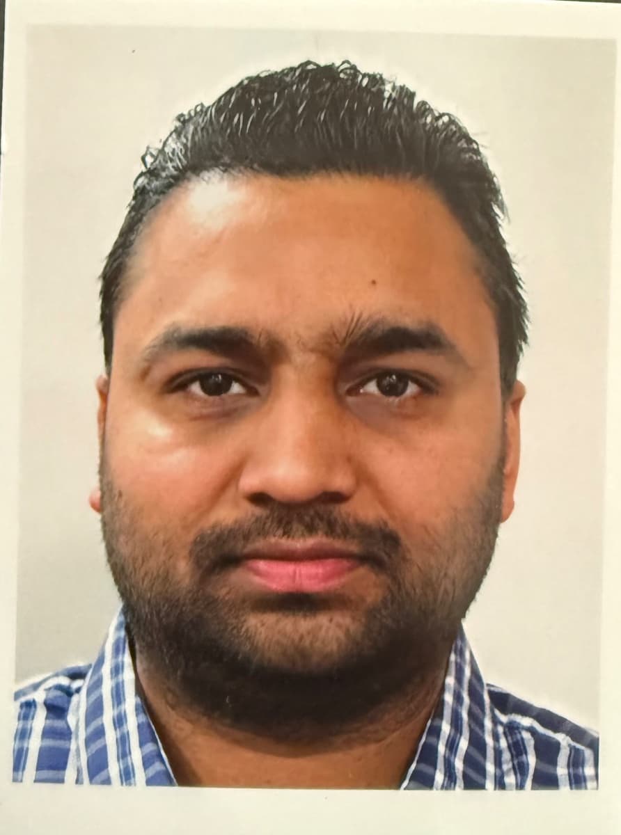 Sarbjit, cleaner in Clayton