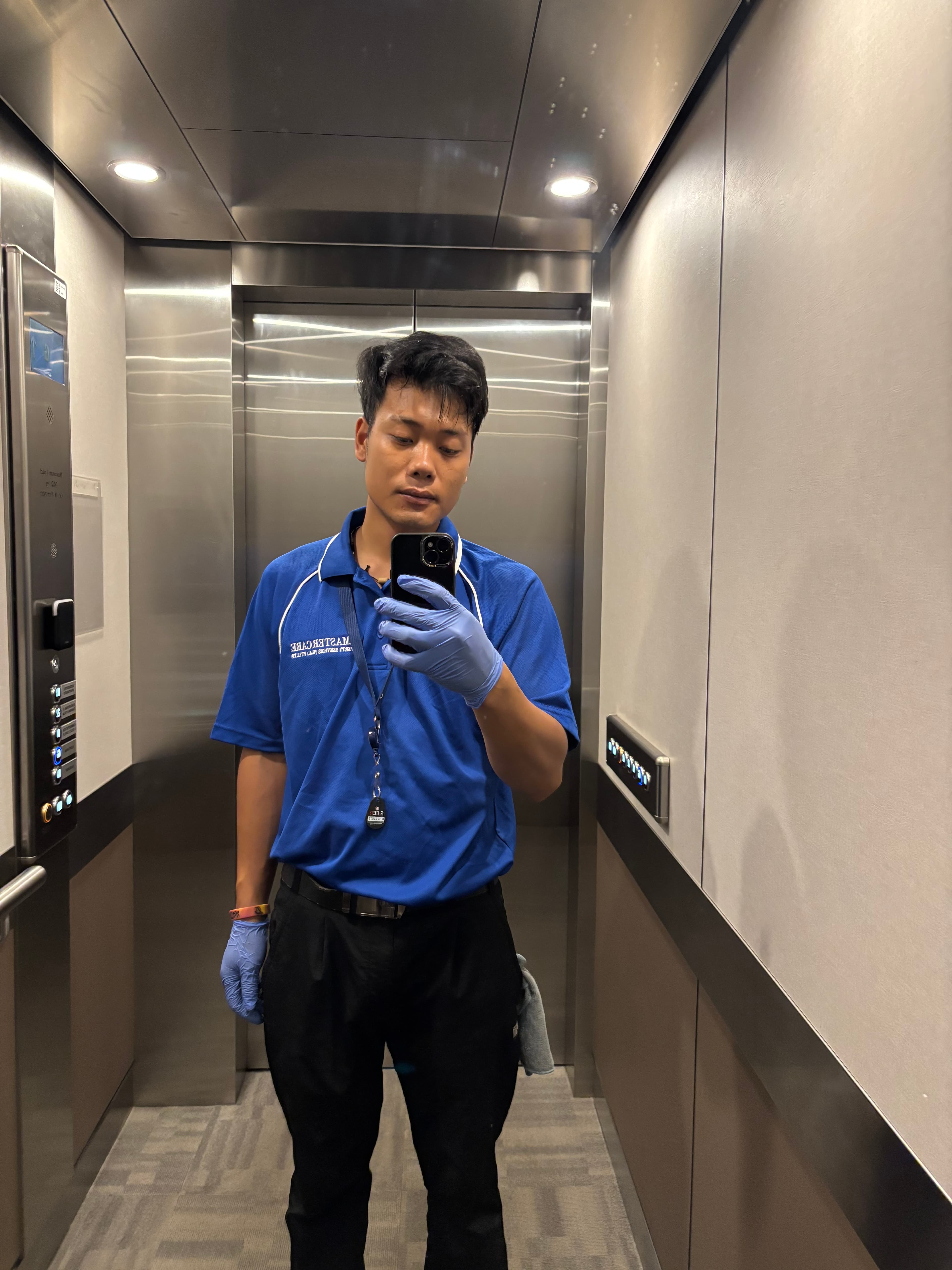 Phub, house cleaner in Osborne Park